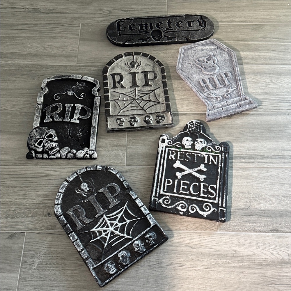 6 peices foam Halloween tombstones, and cemetery sign